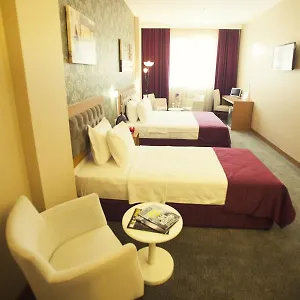 epica-luxury-suit.istanbul-turkeyhotels.com/